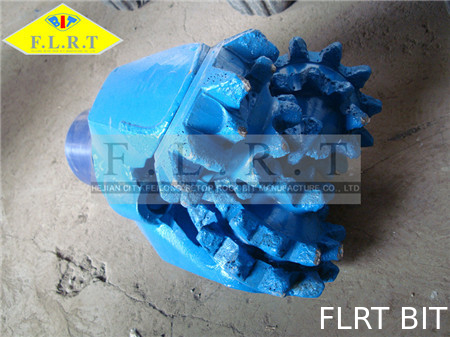 Buen precio Pedazo tricónico 5 7/8 pulgadas - 36 pulgadas del carburo de tungsteno TCI para el agua subterránea en línea