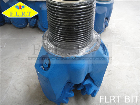 Un buen precio. Broca de acero 311.2m m FSA124 del pedazo tricónico/TA del diente de FLRT con el rodamiento de rodillos sellado en línea